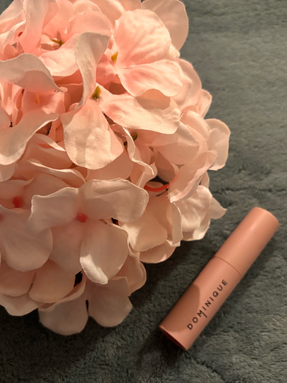 Dominique Cosmetics – Pillow Soft Hydrating Stain in Plushy Fuchsia